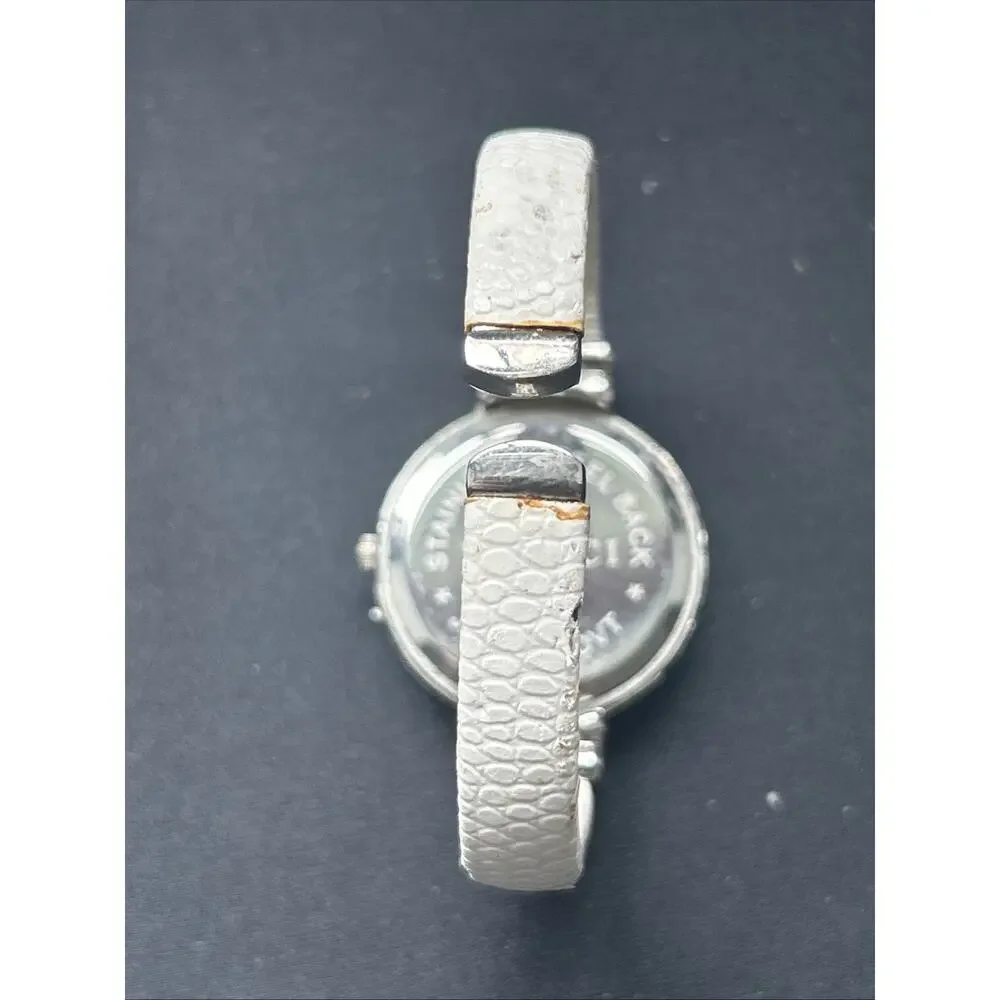 Wincci Silver Tone White Dial And Band Women’s Cuff Watch